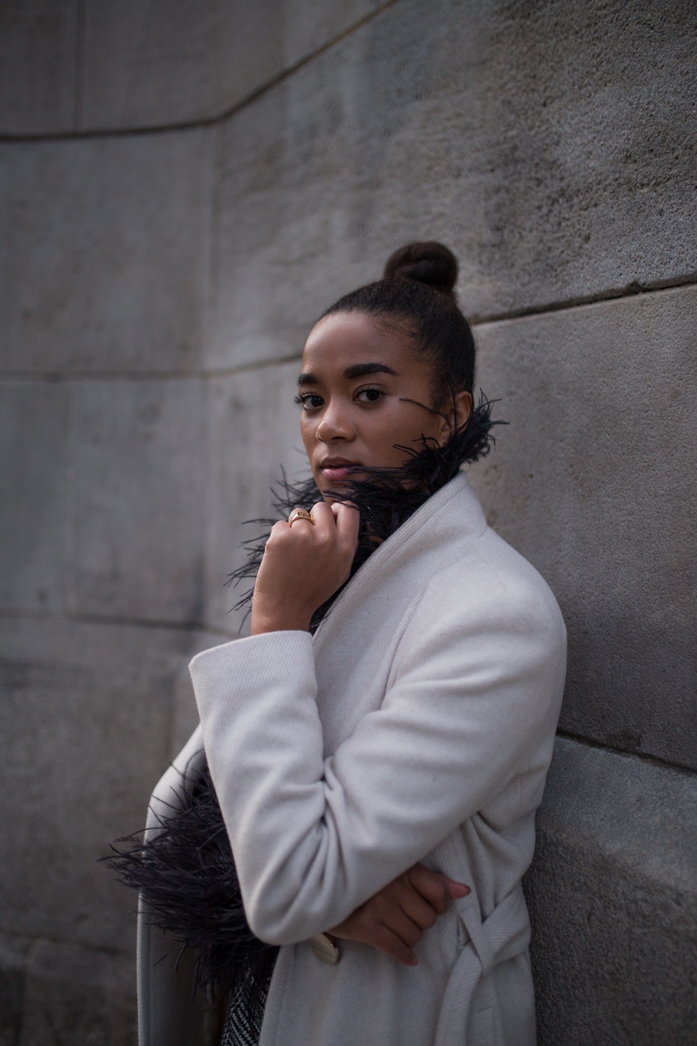 over the knee boots zara feather shirt