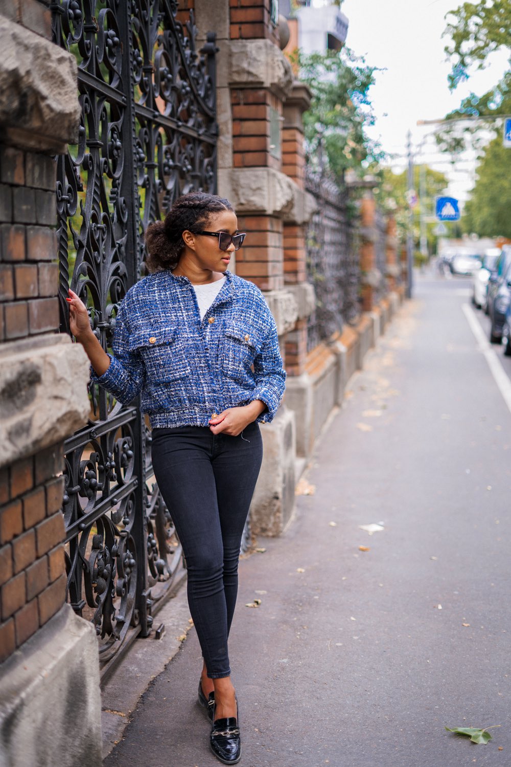blue boucle jacket: what to wear on a chilly summer night