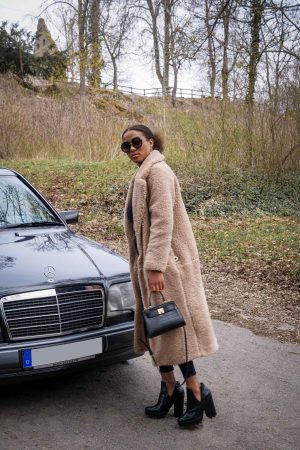 teddy coat look German fashion blogger