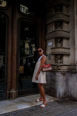 German fashion blogger white collar