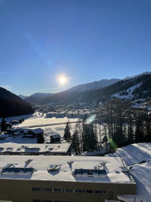 Davos alpenhold hotel ausblick