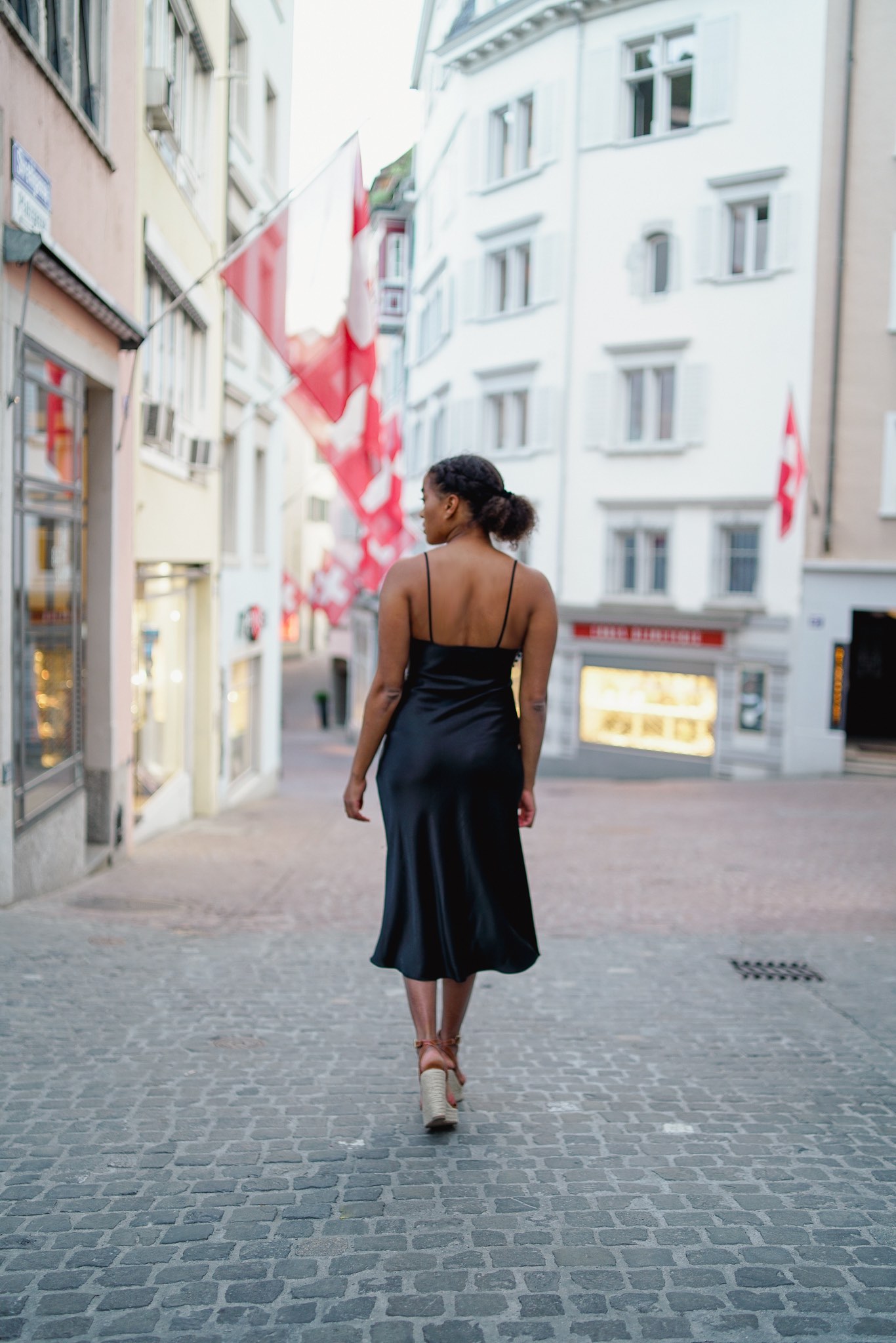 Black Slip Dress Zürich Swiss Blogger