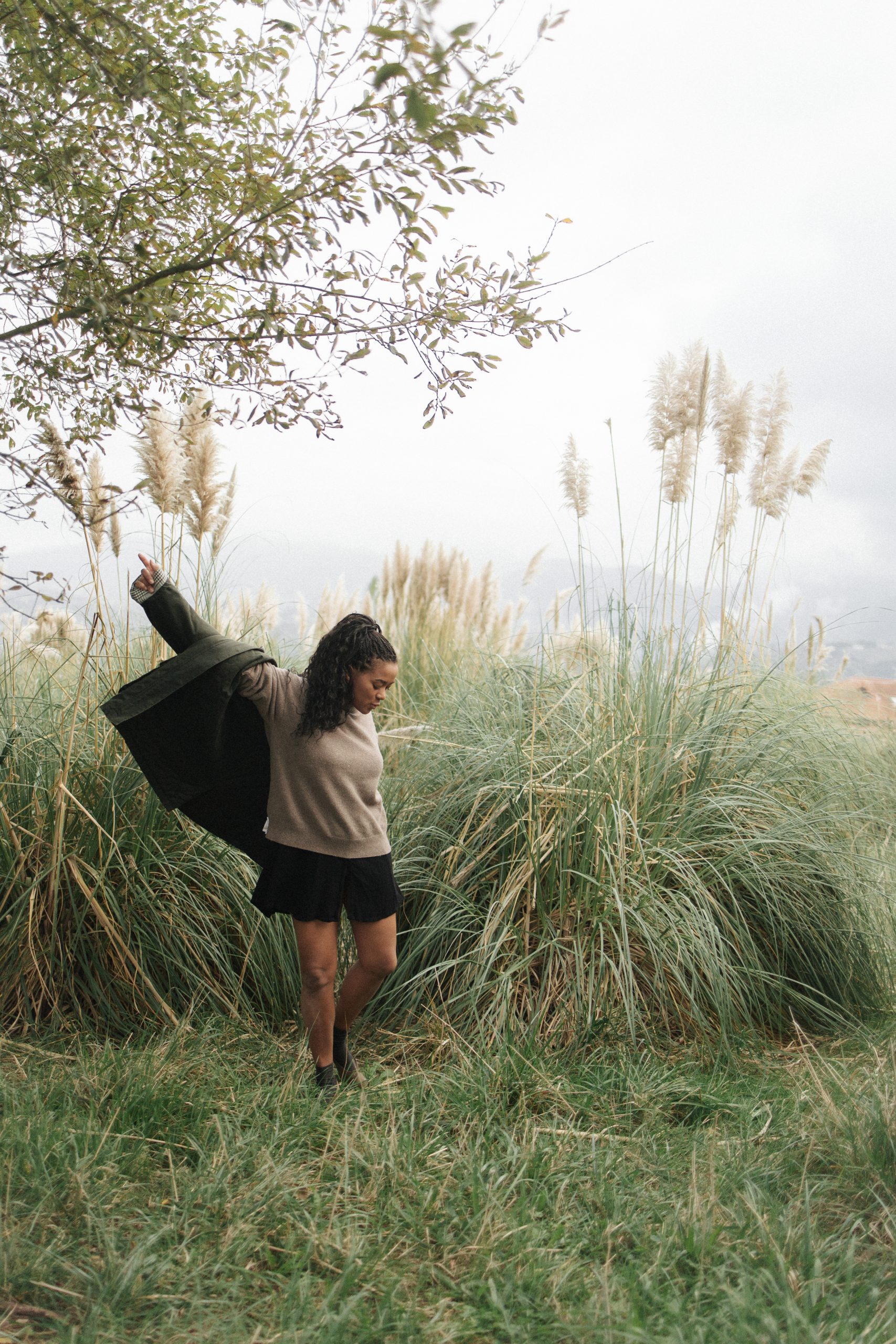 Girl in Pampasgrass Photoshoot
